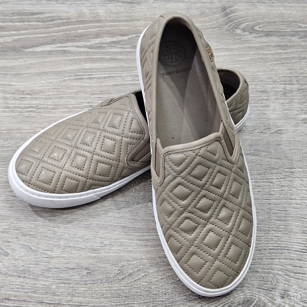 Tory Burch Jesse Quilted Sneakers Size 6.5